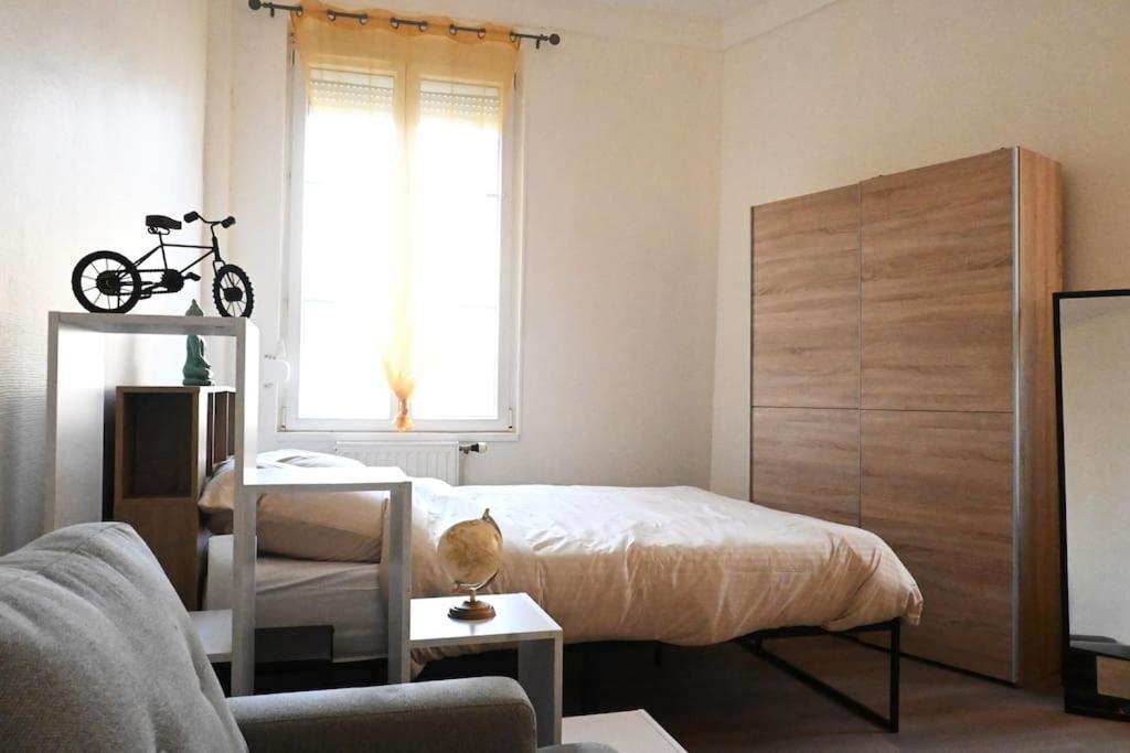 סדאן Charmant Petit Pont Ardennais/Cosy/T1/Wifi/Parking מראה חיצוני תמונה